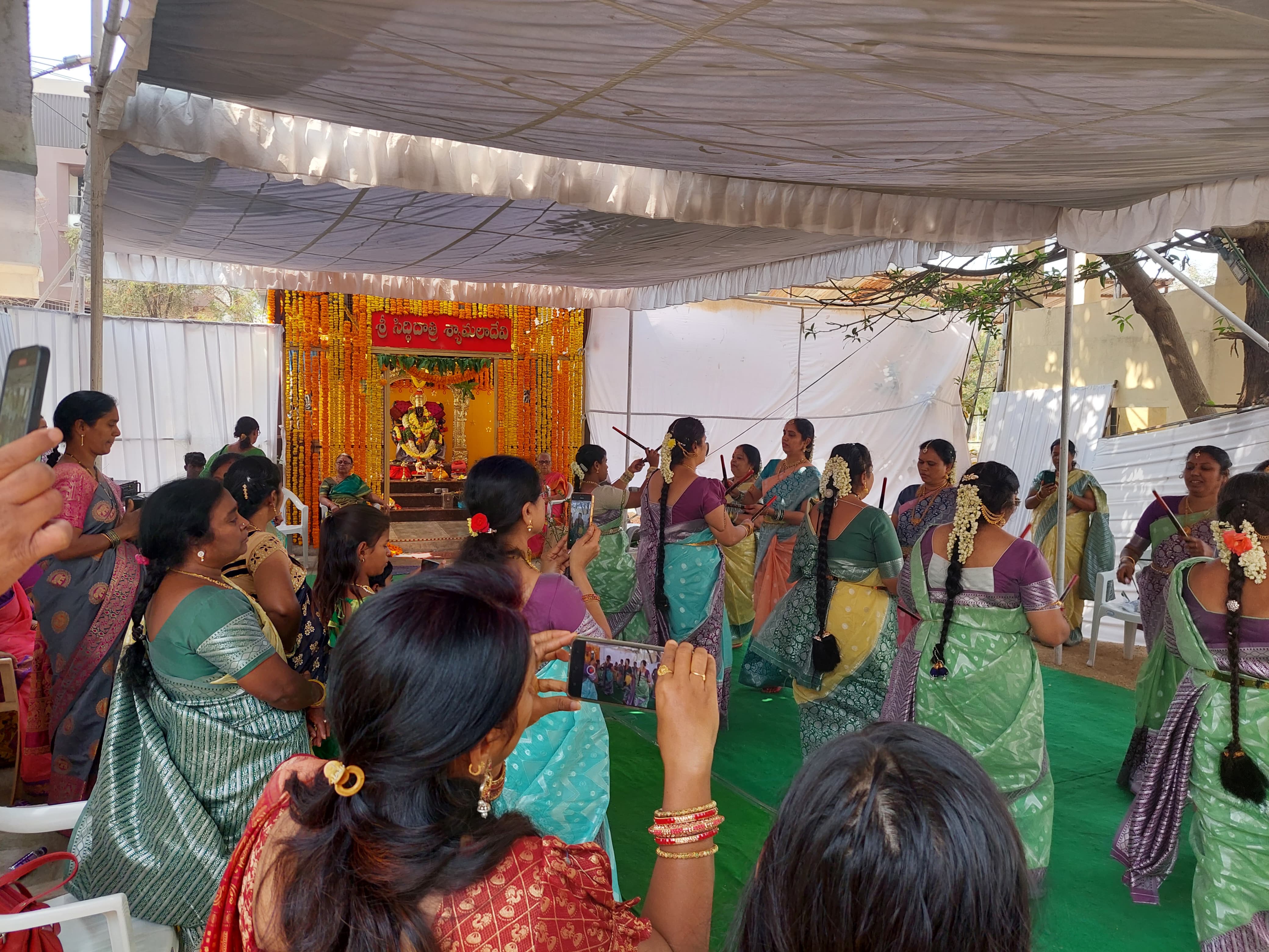 Kolatam Performance
